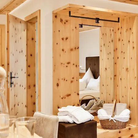 Hotel Haus Homann 4*